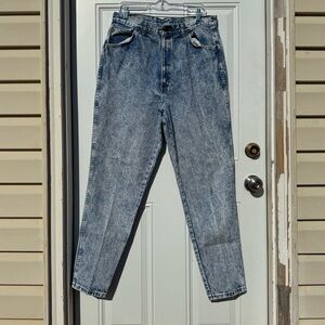 vintage 80s Chic high-rise acid-wash mom jeans Size 20 Tall or 32X32